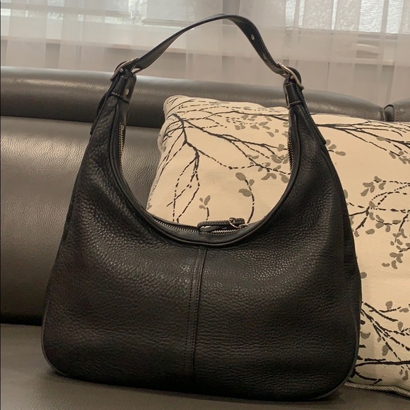 Handbag - Picture 2 of 4